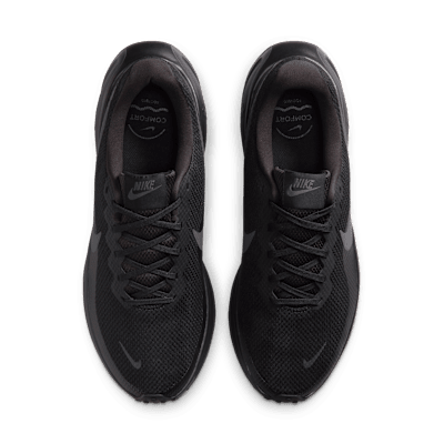 Nike Revolution 8 