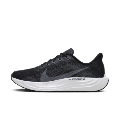 Nike Pegasus Plus 