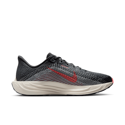 Nike Pegasus Plus 